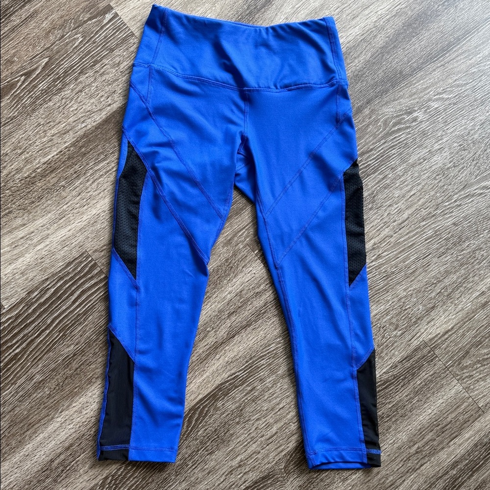 90 Degrees by Reflex Athletic Capri Leggings